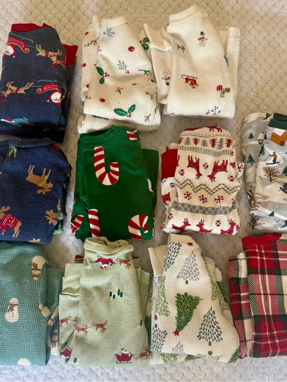 Kids Holiday Candy Cane Green Pajama Set - Unbranded